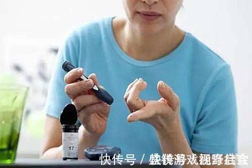 发物|“糖”不是“糖尿病”发物,这4种食物才是,尤其中老年人要少吃