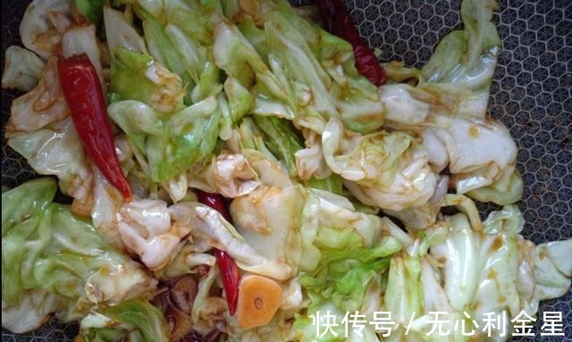 包菜|它是“天然肠道清道夫”,价格便宜很好吃,可惜很多人都还不知道!