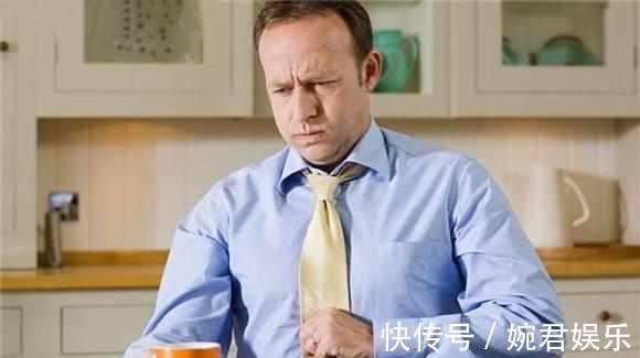 肝脏|出现三种信号,可能是肝硬化上门,四种食物尽量戒掉吧,很伤肝!