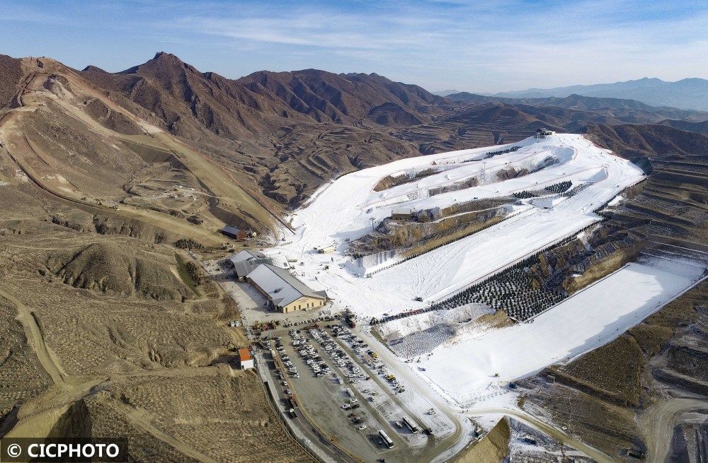 icphoto|内蒙古呼和浩特：马鬃山滑雪场即将建成开放