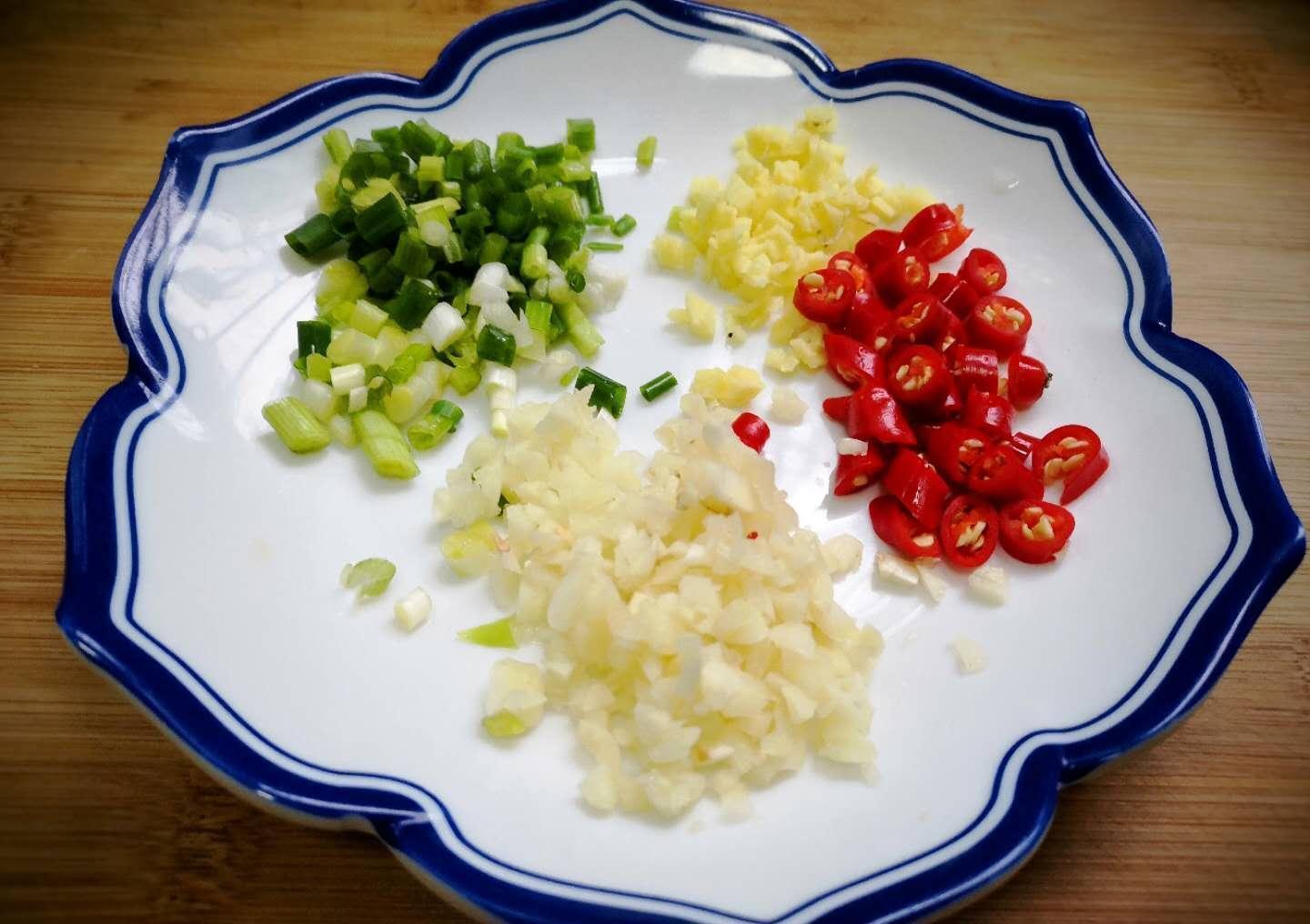 营养|大热天,儿子最馋这蒸菜,蒸一蒸10分钟上桌,又鲜又营养,吃撑了