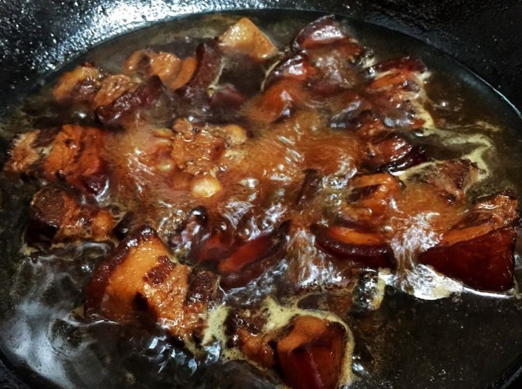 想要红烧肉好吃，4个要点要掌握，很多人忽略了，导致肉老柴不烂