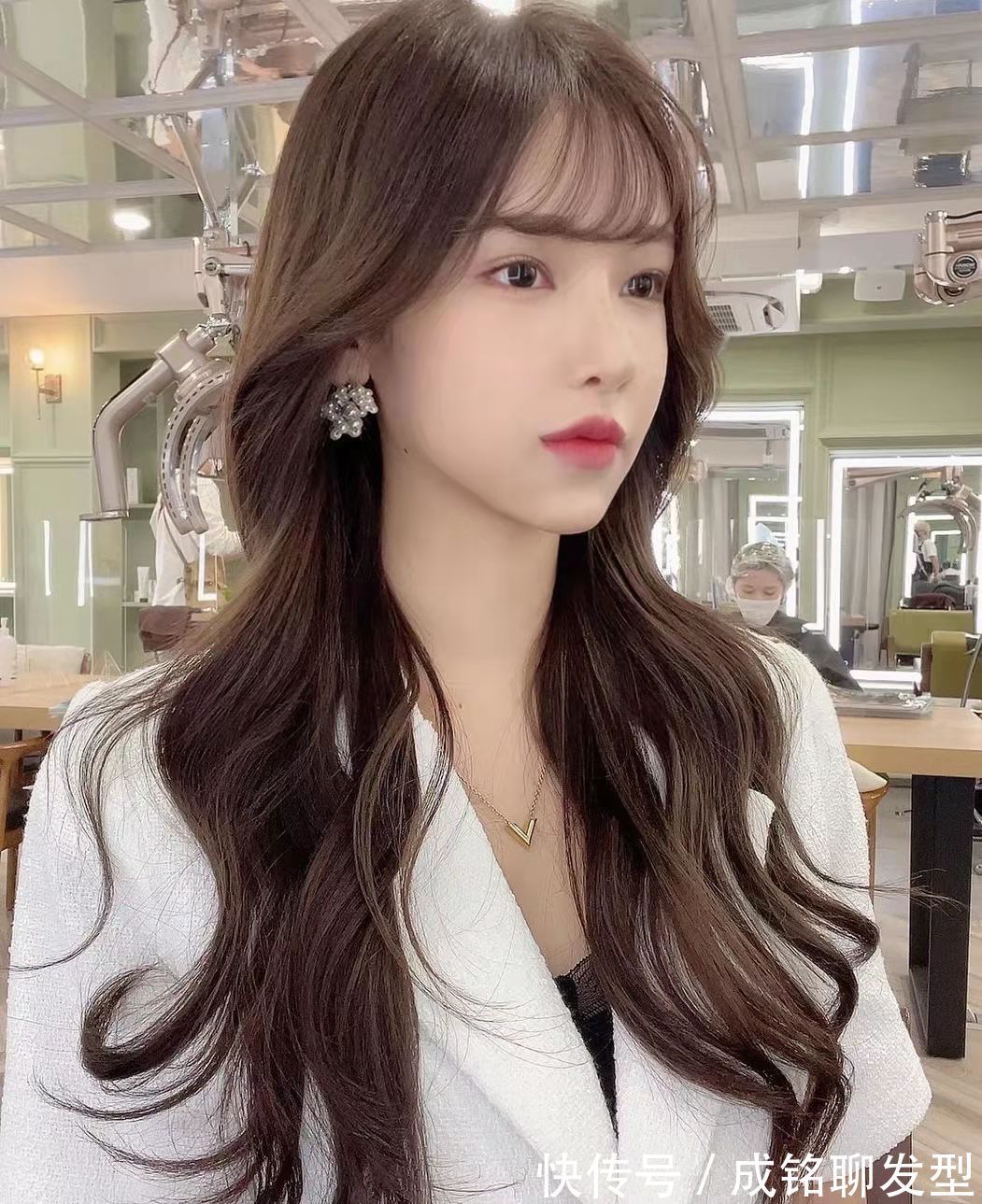 暗淡 脸型决定发型,肤色决定发色,选对堪比整容,选错颜值再好也浪费