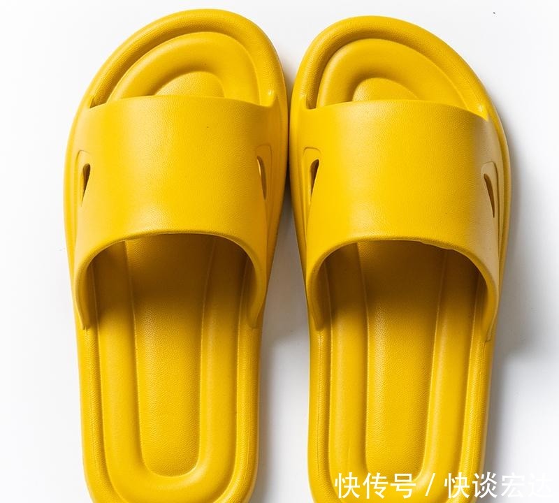 媳妇|去年的拖鞋就别穿了，看我媳妇脚上穿的，轻便又舒适