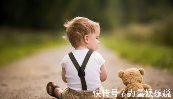 育儿|孩子小时候爱做这几件“怪事”,恭喜你,有一个大脑发达的孩子