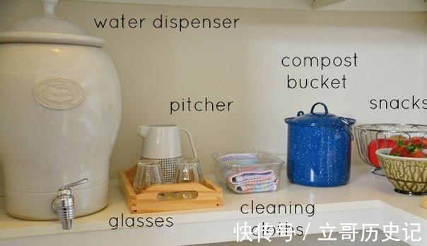 牙齿|宝宝应该多大戒奶瓶?了解“断奶杯”,开启孩子独立的新窗口