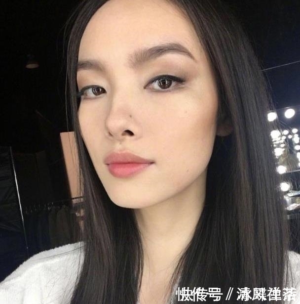 花苞头|什么脸型就留什么发型,趁年轻就要敢于折腾!合适的才是重要的