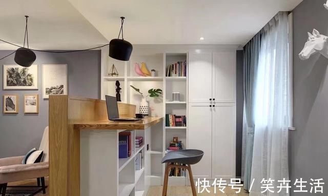 电视|头一次见这样的客厅，电视墙高1.5米，沙发墙做柜子，漂亮又实用