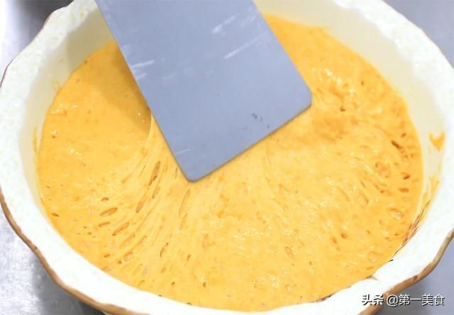 香酥|南瓜这样做太好吃了，简单一烙，香酥柔软又解馋，做一盘不够吃