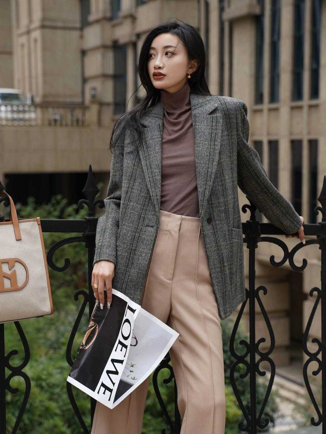 小蛮腰 早春职场通勤怎么穿?这些西装干练利落又不挑人,照着穿准没错