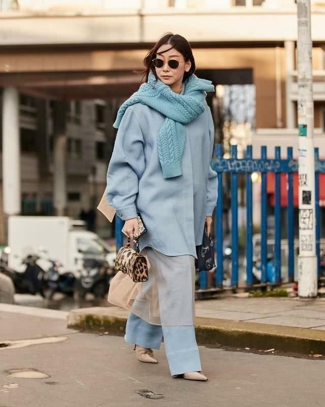 女人到了40岁后,穿衣都要避开这3种“大妈色”,显老土没气质