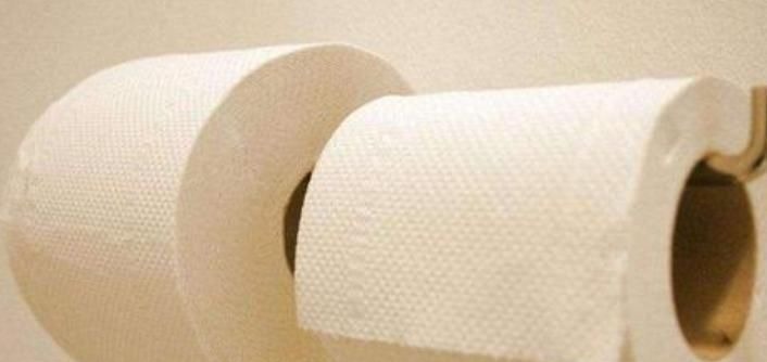 私处|女性小便结束，要不要用卫生纸擦拭？搞错了容易诱发妇科疾病！