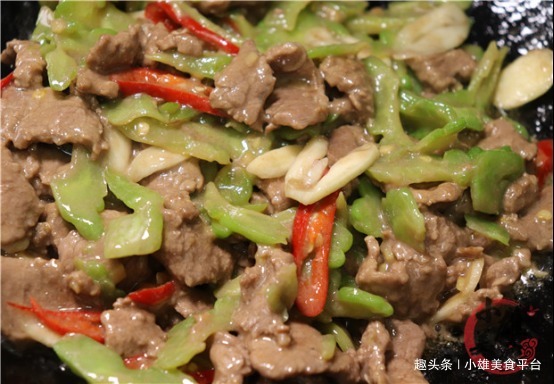 腌牛肉千万别放盐了,大厨教你一个决窍,鲜嫩不柴,水煮生炒通用