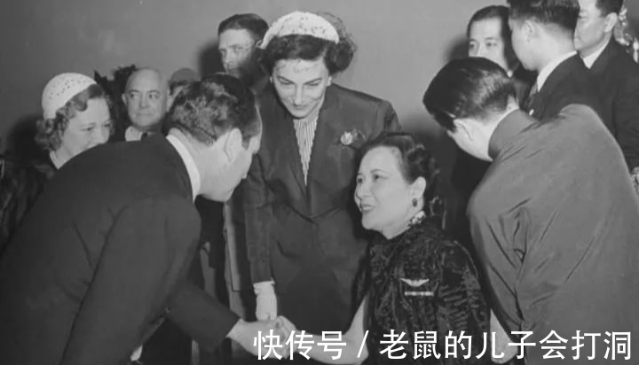 海逝|憑什么都罵她不要臉?