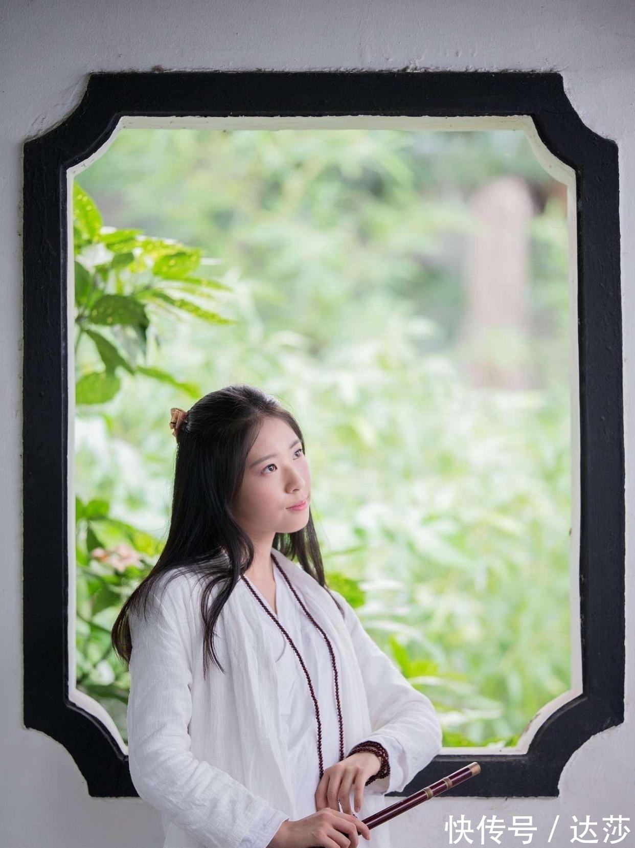 明月池!原创诗十首·夜静凭高清不寐,神仙洞里饭胡麻