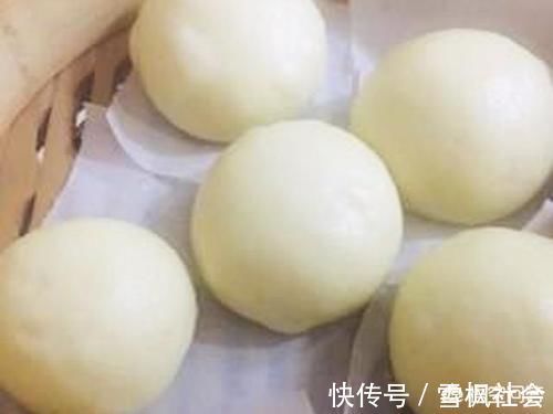 低筋面粉和高筋面粉蒸馒头哪个好吃？怎么做？