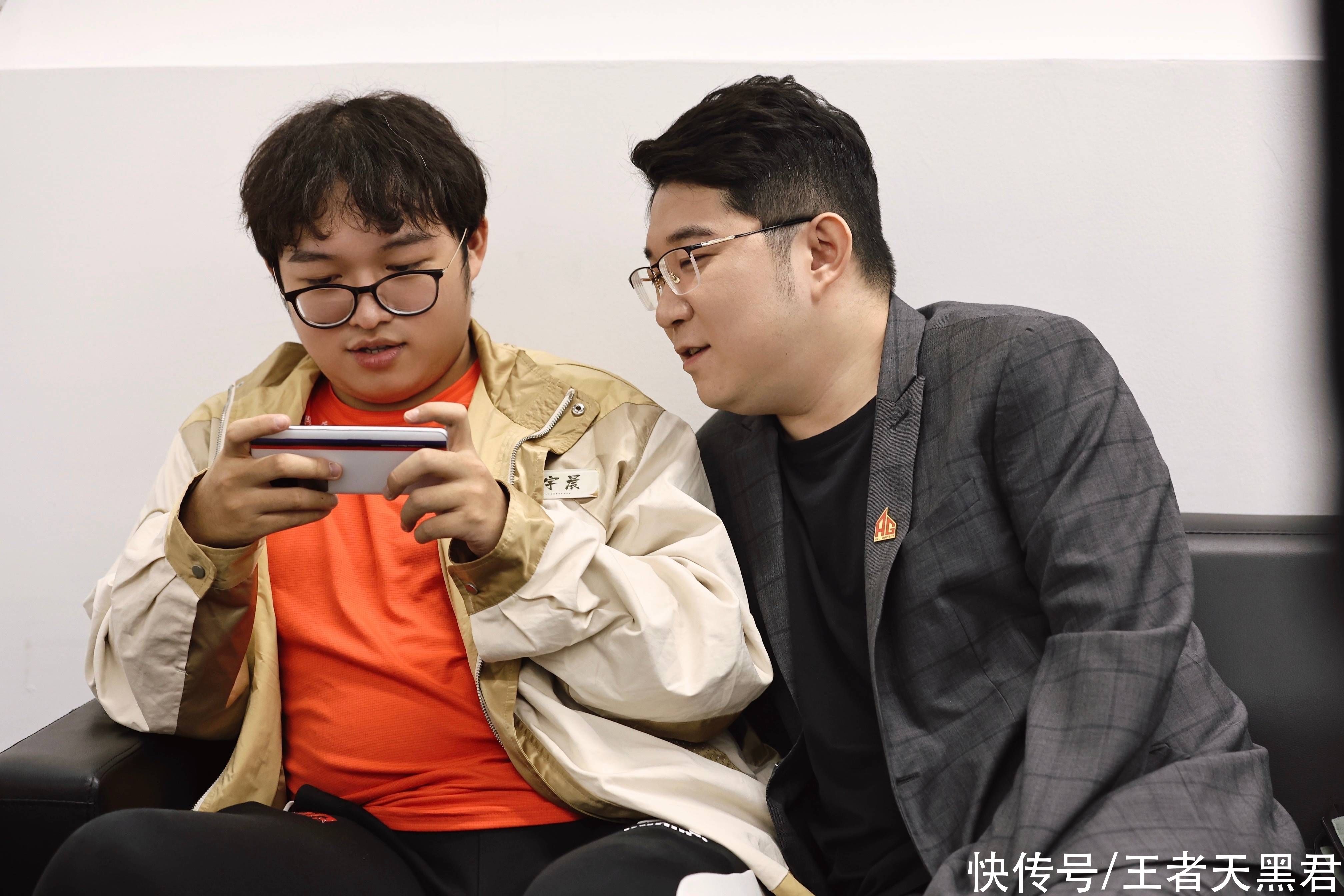 矛盾|Awoke发文澄清语音事件,和张角没矛盾,是KPL剪辑的问题