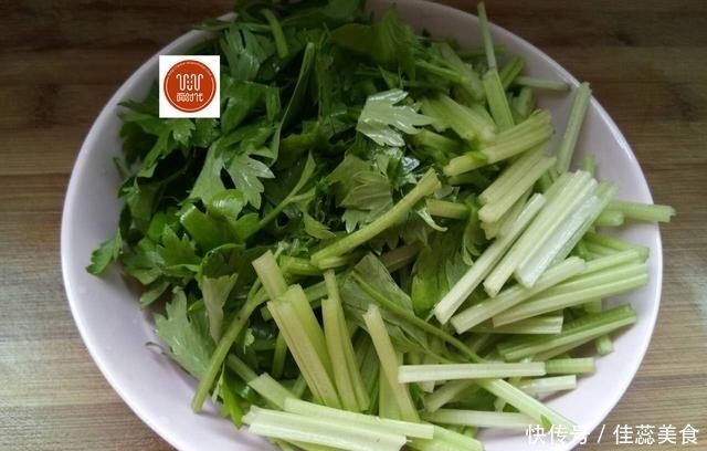 经典美味的小凉菜,爽爆你的味蕾,每次都会拌一盆,一点都不剩!