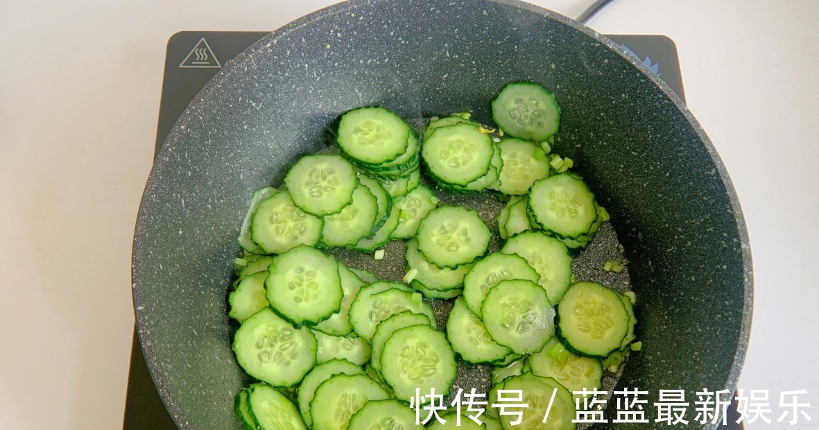 金针菇|瘦身时最爱喝这碗汤,低脂饱腹,清香刮油,吃撑了也不怕