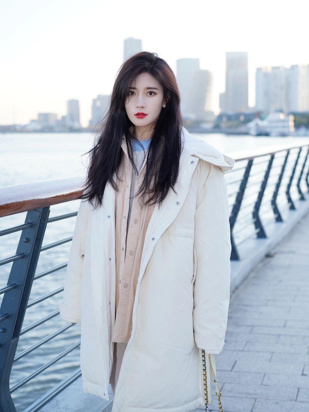 修身性|羽绒服才是冬季保暖的王者,时尚又优雅,太值得借鉴了