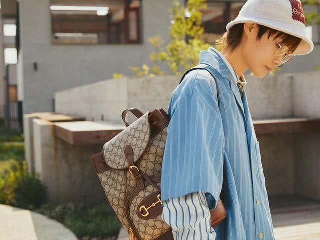 李宇春出席青你2总决赛亲身演绎百变舞台,暖心助力成团夜