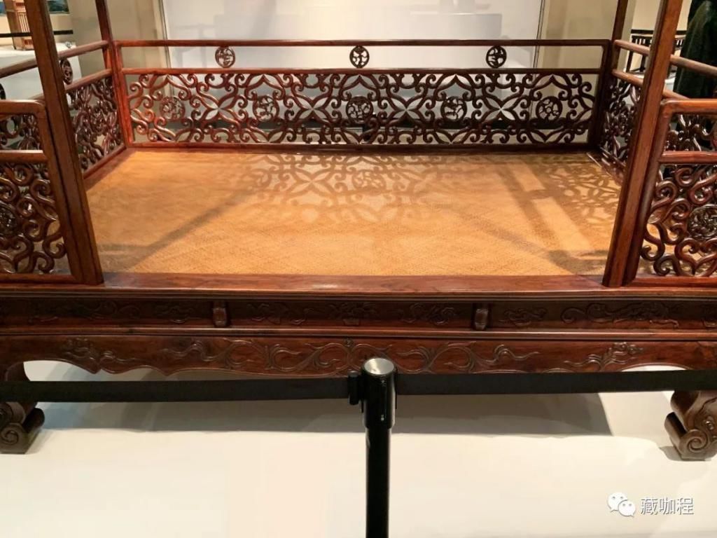 二十年前刚过百,清黄花梨架子床1092万成交