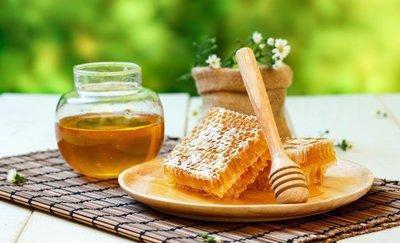 日常生活中|即将奔五的女性不要太节俭了,六种食物不妨多吃,建议尝试