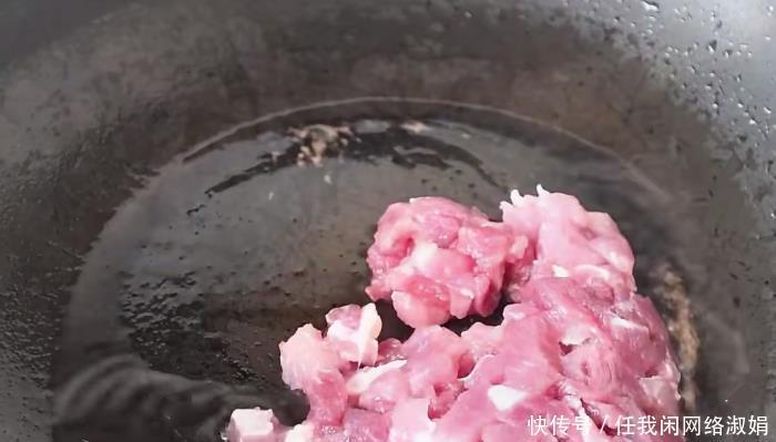 玉米|家人爱吃的番茄焖饭,简单的烹饪,丰富的食材,鲜香味美又营养