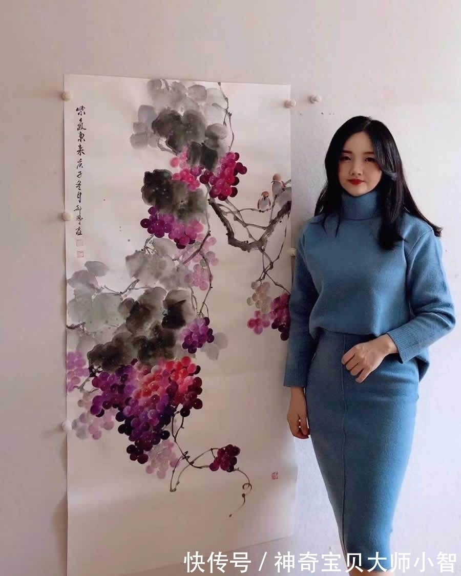 花鸟画家&郝思思:妙笔神韵,刻画入微,传承经典的美女花鸟画家