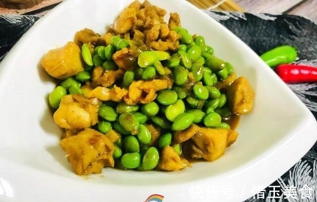 鸡腿|鸡肉和毛豆米一起炒，好吃入味，喷香下饭，孩子多吃都不腻