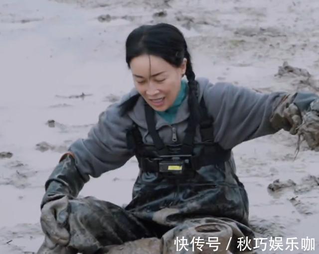 那英14岁女儿正面照首曝光，长相随富商老公！面对节目镜头超害羞