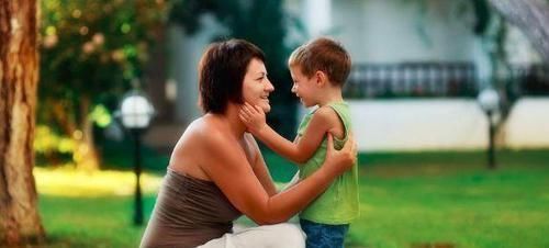 冷饮|儿科医生:别管现在有多热,这3件事情也不要做,伤害孩子身体