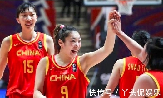 中国女篮|女篮李梦透露喜讯,姚明出手解决女篮难题,女篮姑娘们要回国了