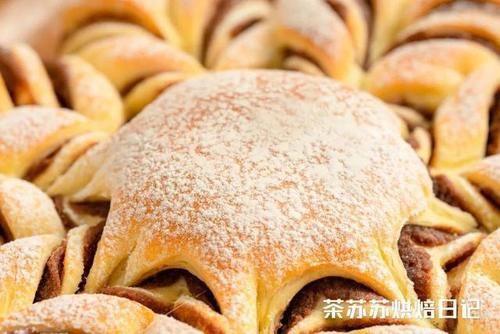 圣诞节快到了，教你做一款适合过节的甜点！简单快手，好吃过瘾！