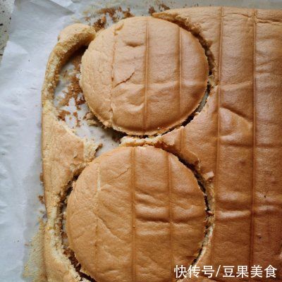沙拉酱|抱抱果+肉松小贝