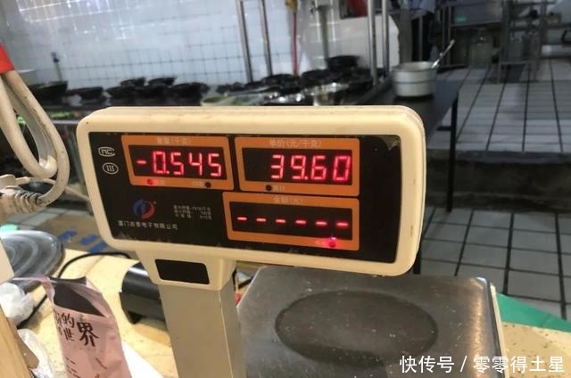 香锅|大学里的麻辣香锅,为什么都是女生在吃