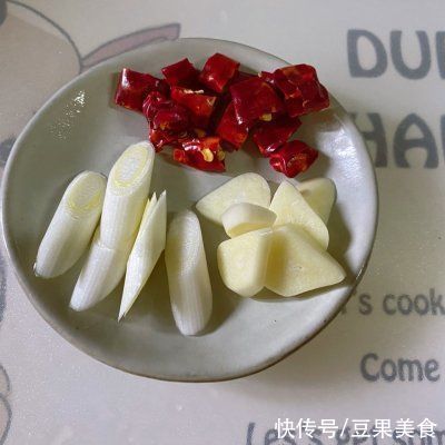 水淀粉|酱爆西葫芦就要这样做，10分钟学会，赶快收藏吧