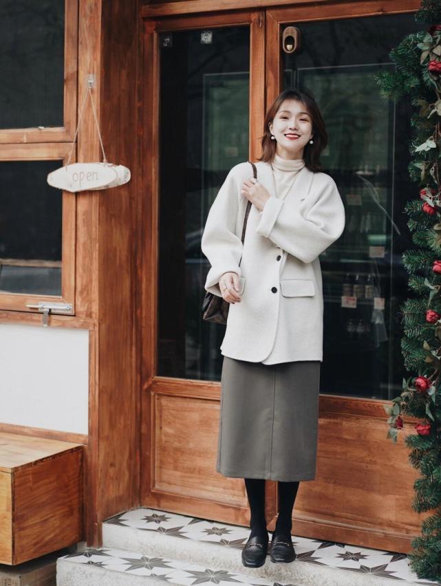 大衣|冬季最流行的4款大衣,不显老不扮嫩,实用优雅又高级