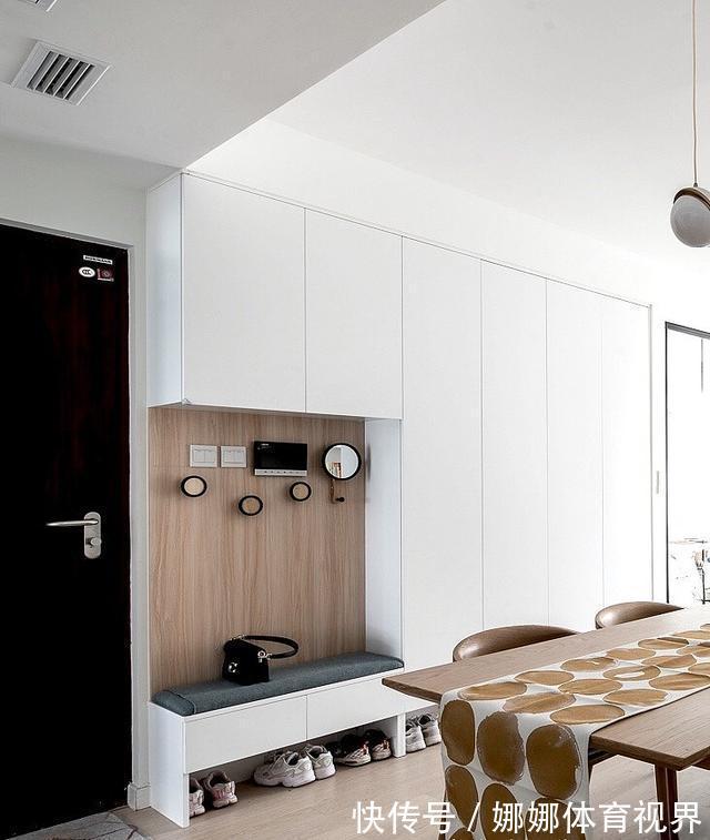 柜子|不走寻常路,把沙发墙加厚,全屋装满柜子,90㎡住着比大宅舒坦