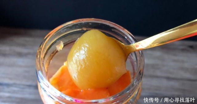 它被称为“百益之果”，和牛奶是最佳搭档，女人常喝皮肤水灵灵