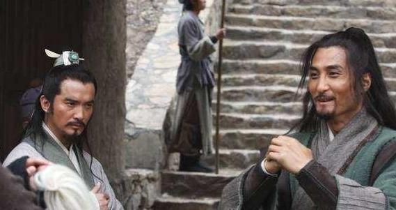 卢俊义|水浒中战力最强的好汉，他吓得卢俊义不敢出战，还击败3个五虎将