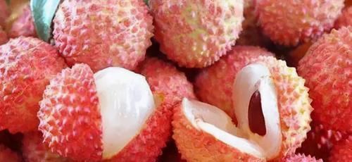  女人|女人爱美，推荐3种食物，排毒清肠，降压减脂，增强体质！