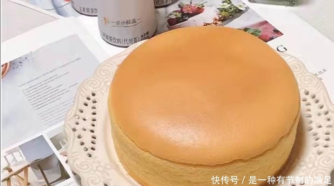 做好这一步,普通的戚风蛋糕,也能拥有“水光肌”