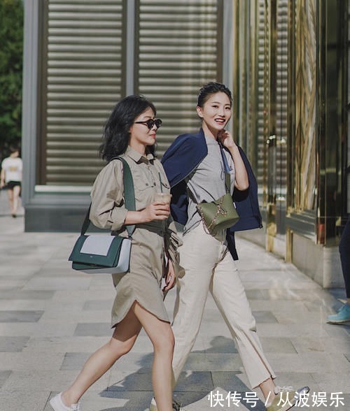 乐福鞋 40、50岁的女人,别穿高跟鞋了,今年流行这3种平底鞋,时髦高贵