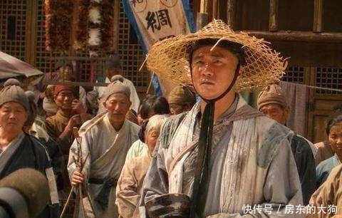 落泪|朱元璋要杀外甥,马皇后赶紧穿上破衣服,朱元璋见了落泪:不杀了