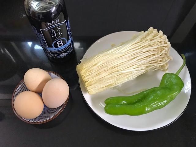 鸡蛋|天凉了这菜多给孩子吃，和鸡蛋一起炒，营养益智又美味，做法简单
