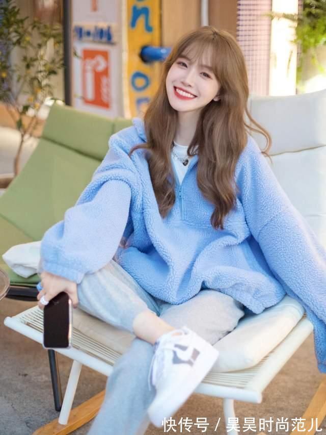 阔腿裤 初春流行的四种搭法,简单百搭又时髦,时尚达人们都爱穿