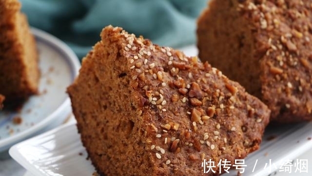 面食|红枣加2个鸡蛋,不用烤箱不油炸,美容又养颜,女人孩子要多吃