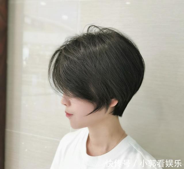 新时尚短发20款,蓬松立体颜值高,最适合这三种人,有你吗