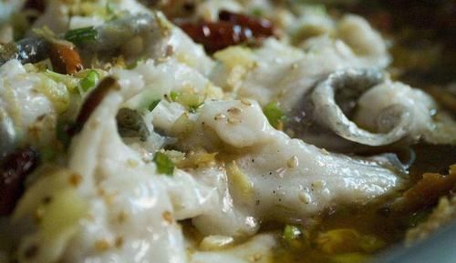 女生最“伤皮肤”的四个行为,特别是第二个,多数女生明知故犯